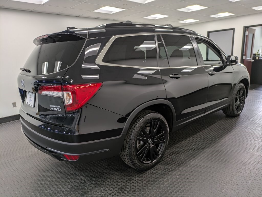 2022 Honda Pilot Special Edition photo 3