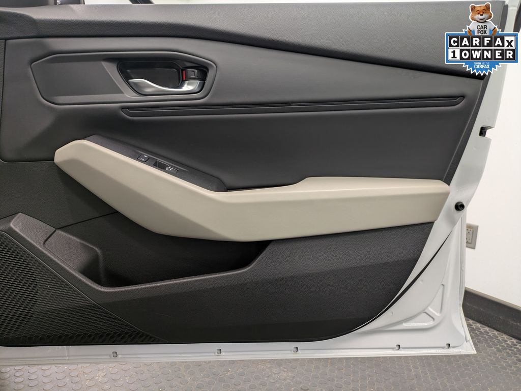 2023 Honda Accord Hybrid EX-L - Photo 27