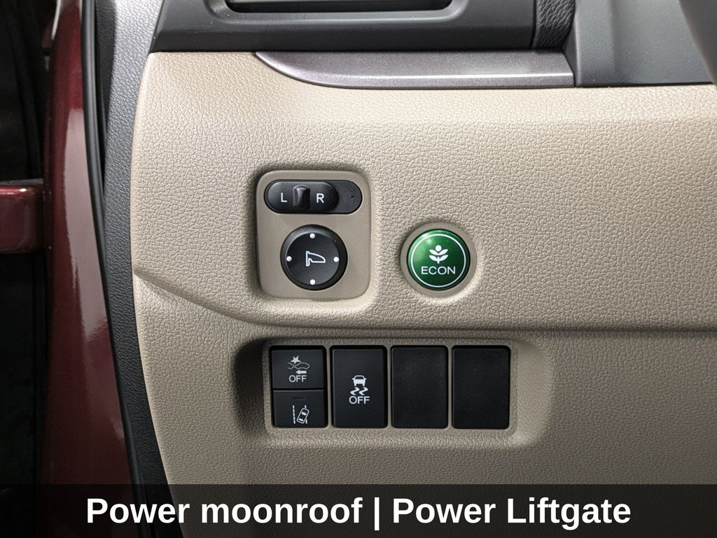 2022 Honda Pilot SE - Photo 25
