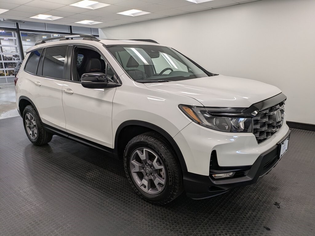 2022 Honda Passport TrailSport photo 3