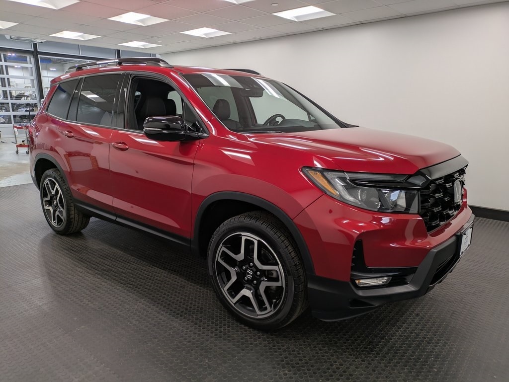 2022 Honda Passport Elite photo 2