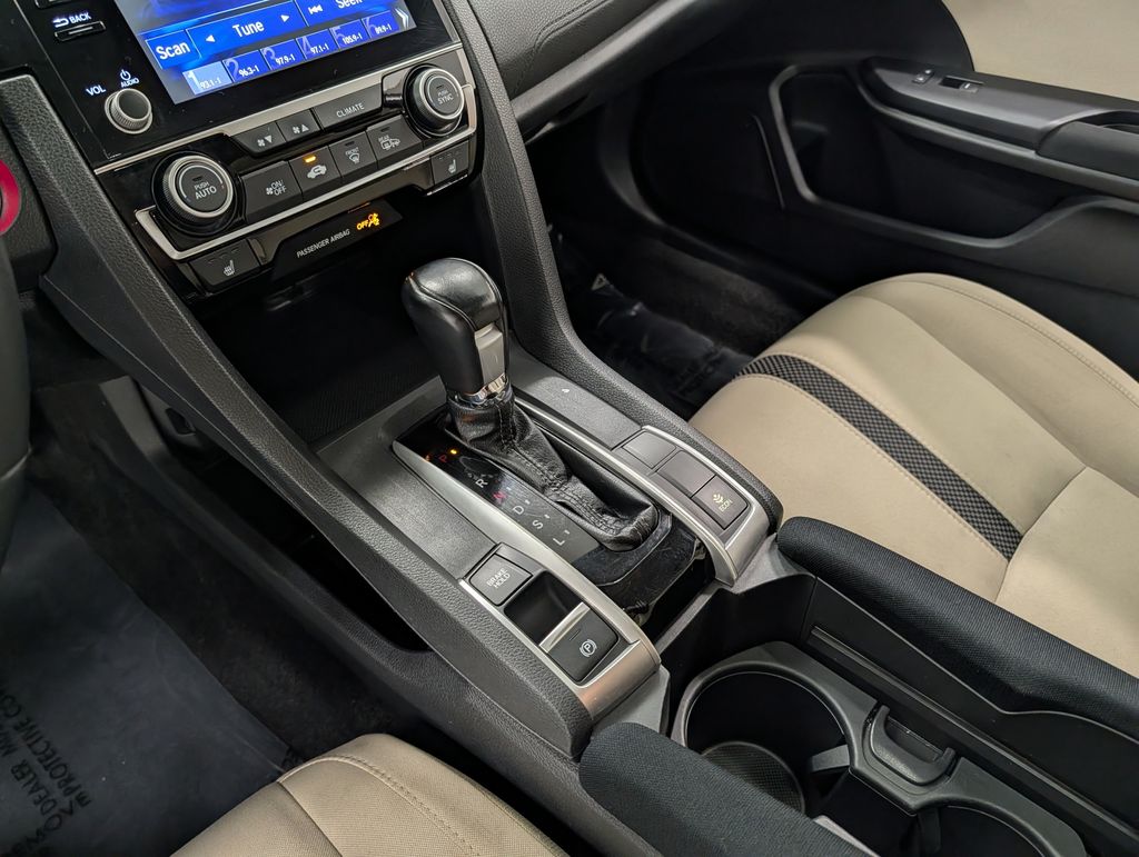 2019 Honda Civic EX - Photo 16