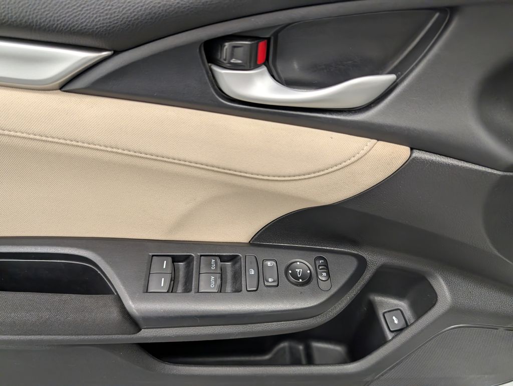 2019 Honda Civic EX - Photo 11