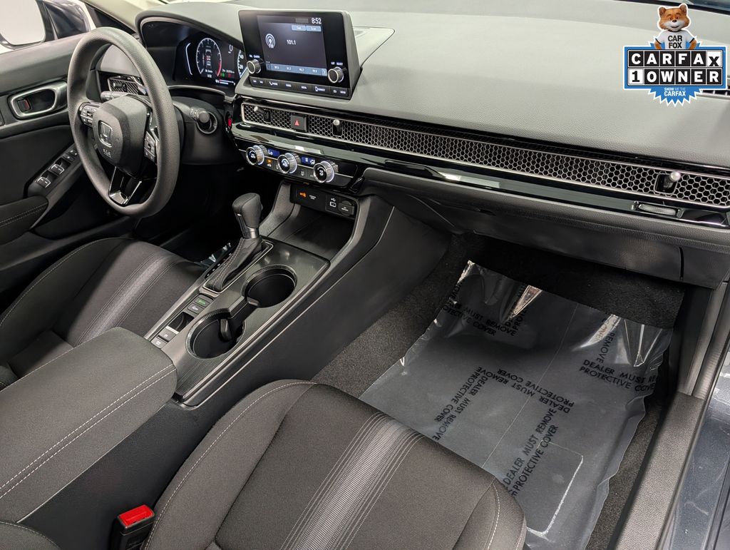 2023 Honda Civic Hatchback LX - Photo 29