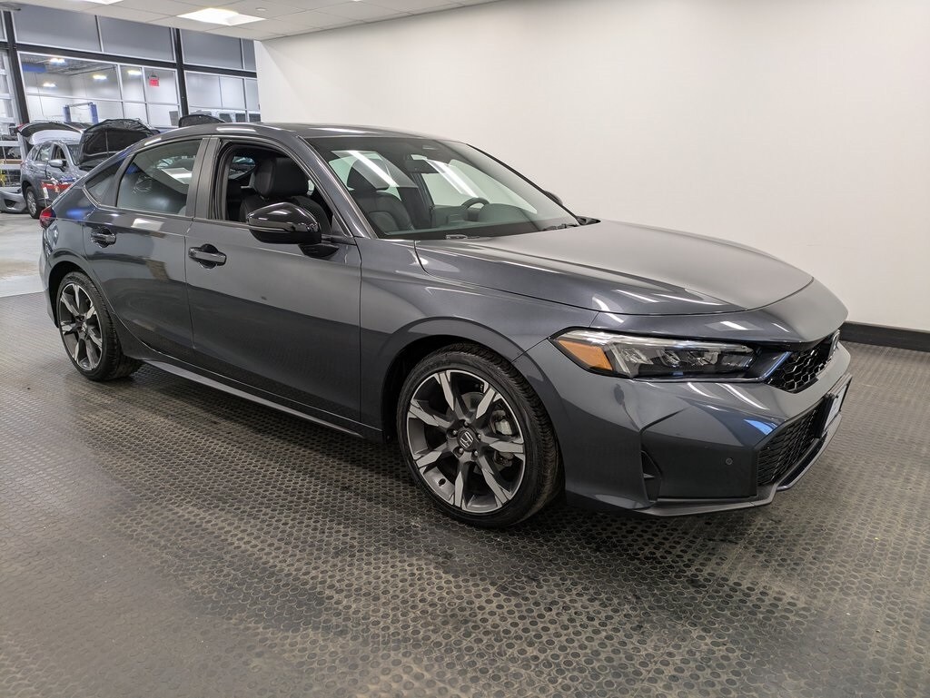 2025 Honda Civic Hybrid Sport Touring Hatchback photo 3