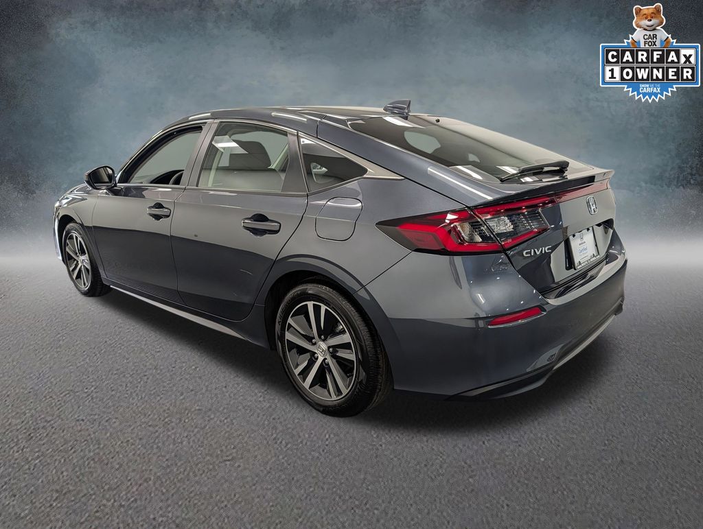 2023 Honda Civic Hatchback LX - Photo 6