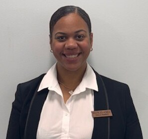 Staff member Evaliz Ramirez from ID_e373ff609d1b