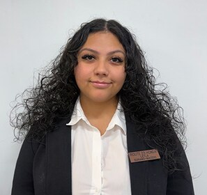 Staff member Leyla Soriano-Macedo           from ID_e373ff609d1b