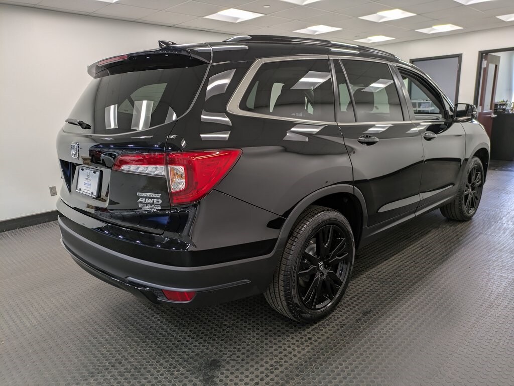 2022 Honda Pilot Special Edition photo 3
