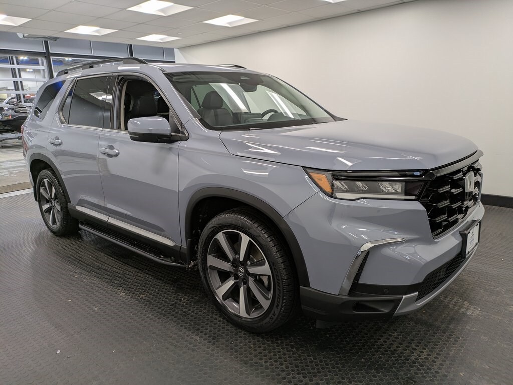 Used 2023 Honda Pilot Touring SUV