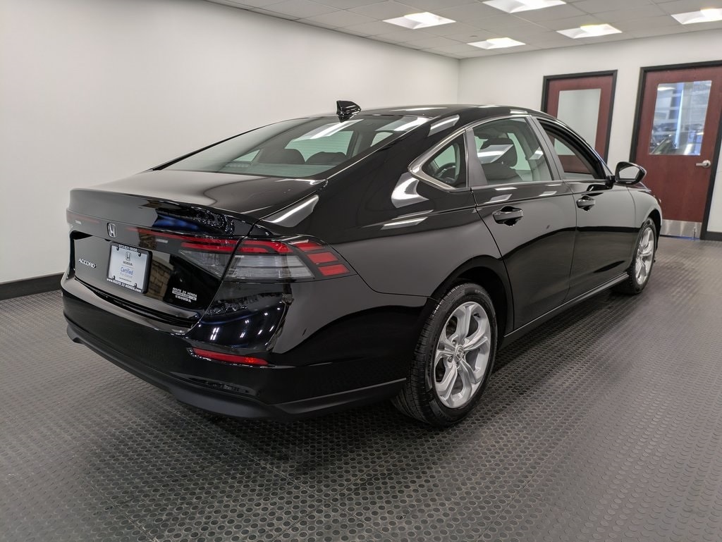Used 2023 Honda Accord LX Sedan