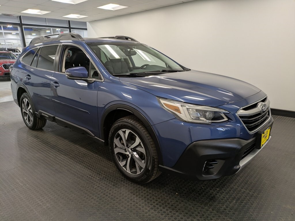 2021 Subaru Outback Limited XT photo 3