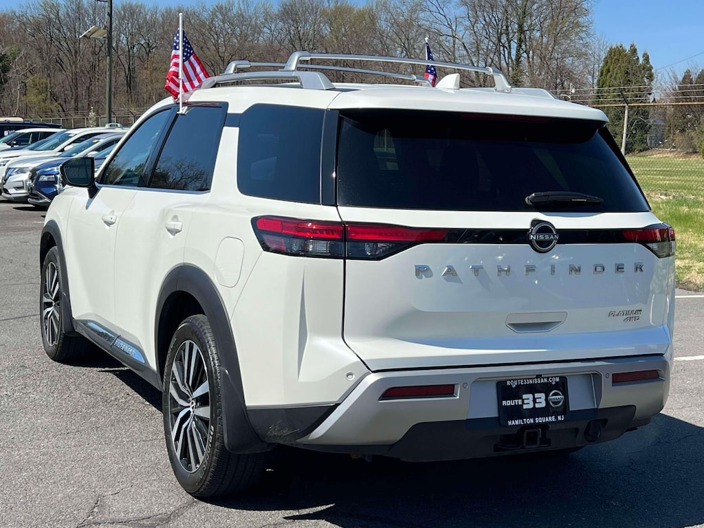 Certified 2024 Nissan Pathfinder Platinum 4WD Sport Utility