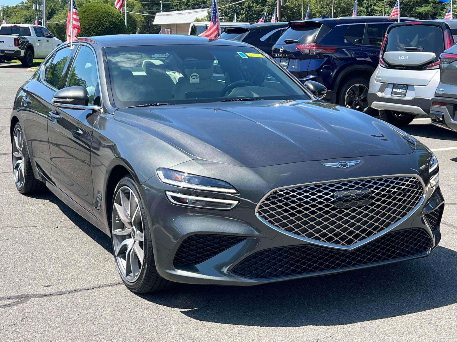 2025 GENESIS G70