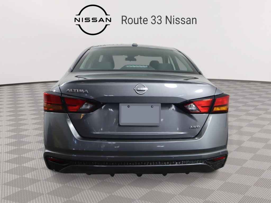New 2026 Nissan Altima SV Car