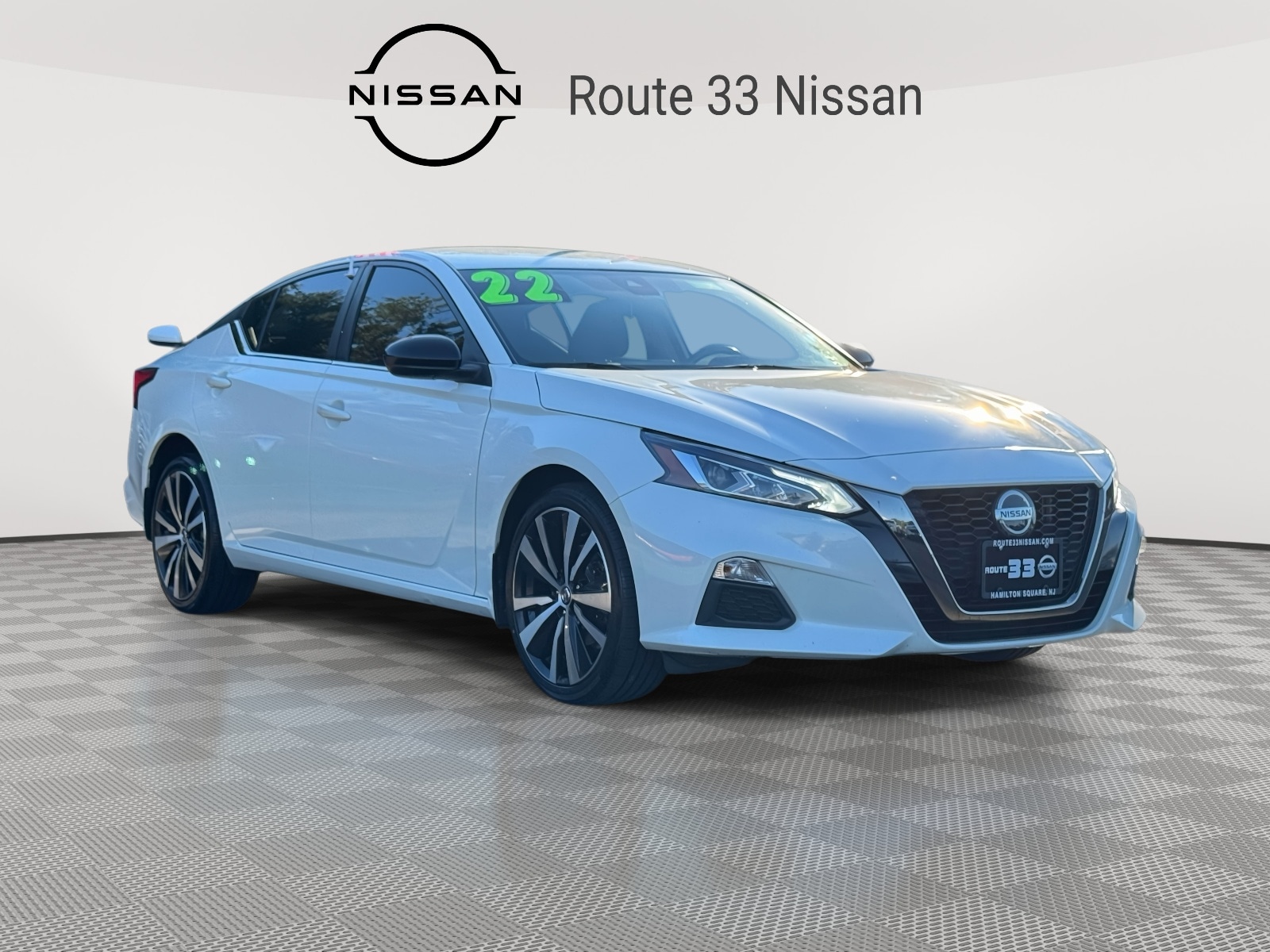 2022 Nissan Altima SR