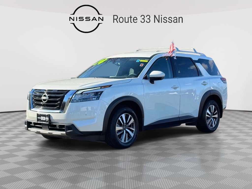 Certified 2024 Nissan Pathfinder SL 4WD Sport Utility