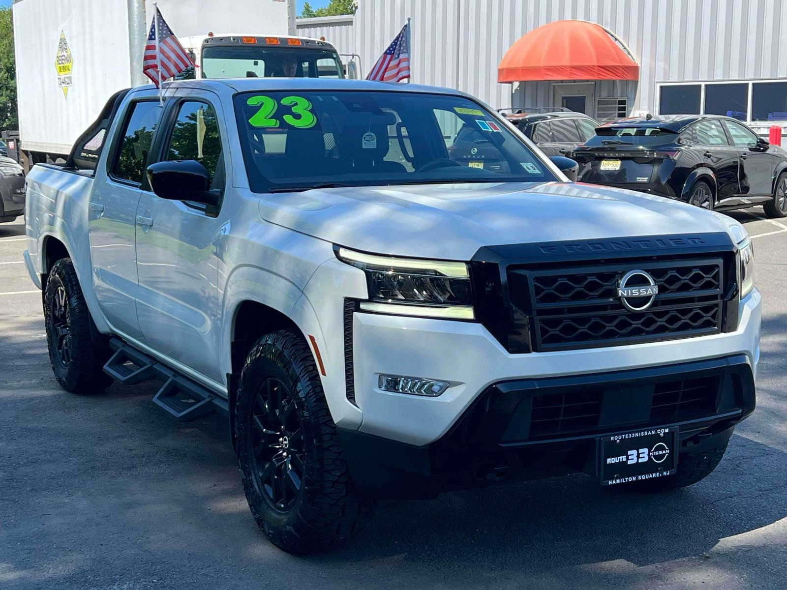 2023 Nissan Frontier SV Crew Cab 4X4 SWB's photo