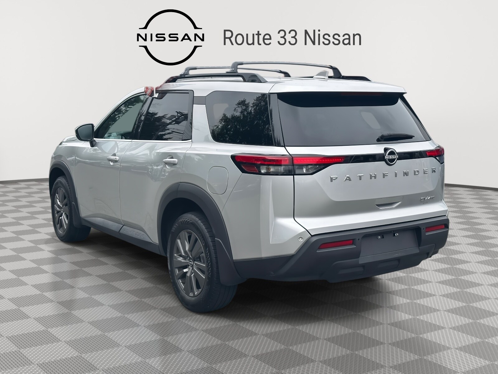 2024 Nissan Pathfinder SV photo 2