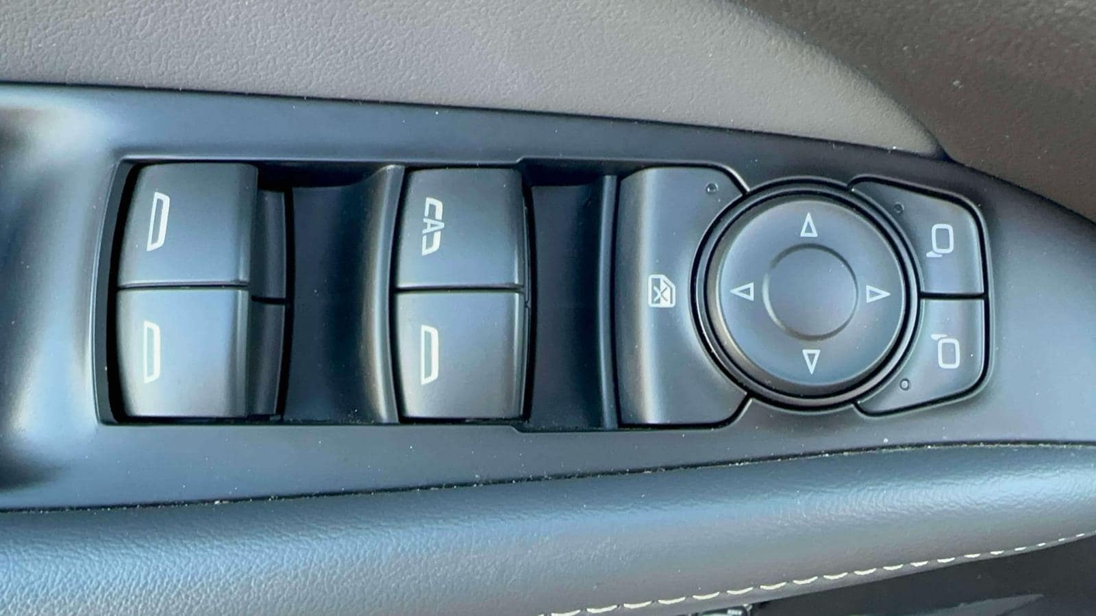 2024 Buick Enclave Essence - Photo 12