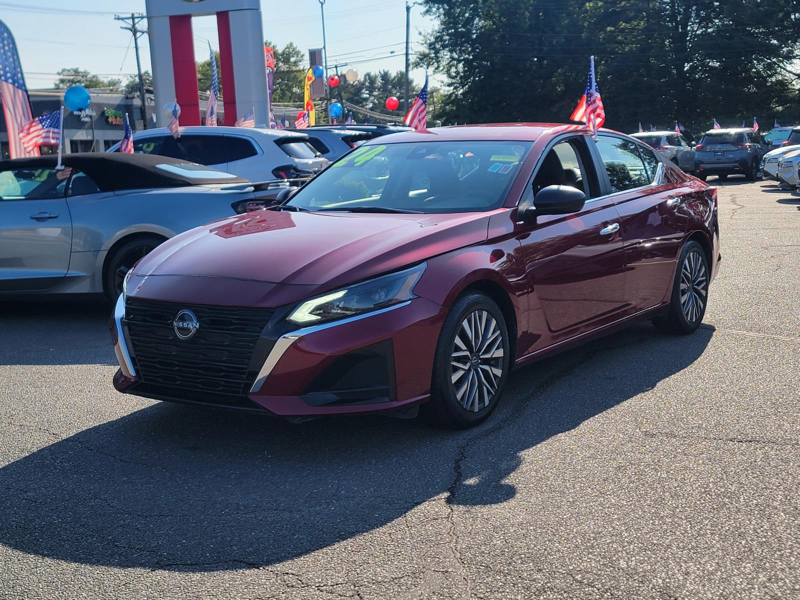 2024 Nissan Altima 2.5 SV photo 2
