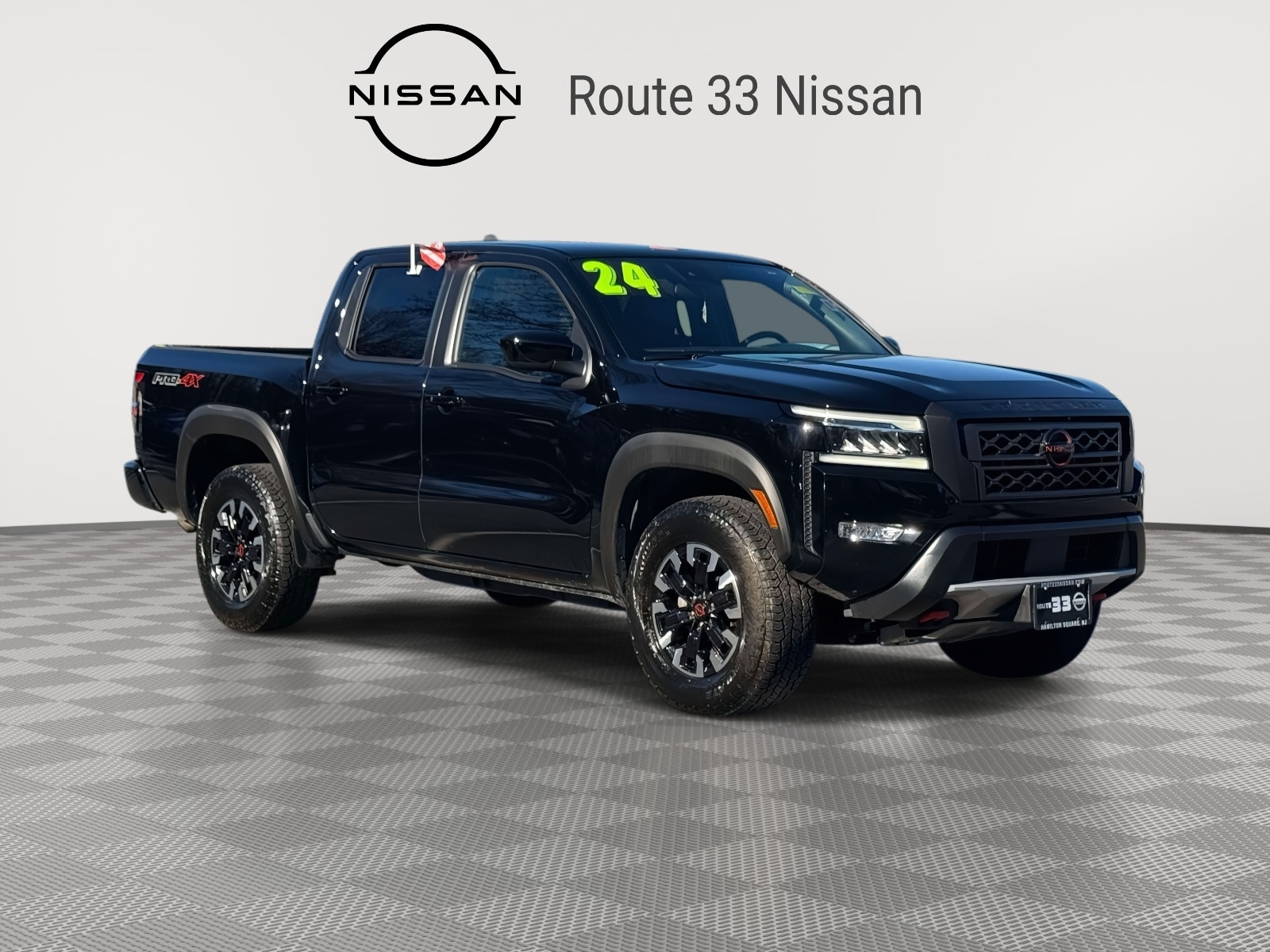 2024 Nissan Frontier PRO-4X's photo