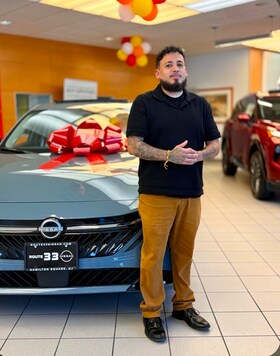 Staff member Bryan Suasnavas from ID_00fd50