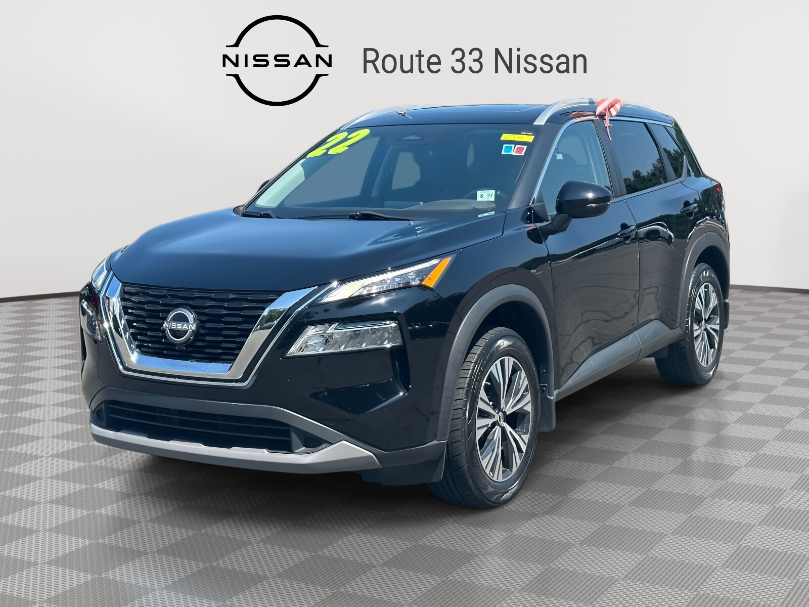 2022 Nissan Rogue SV photo 2