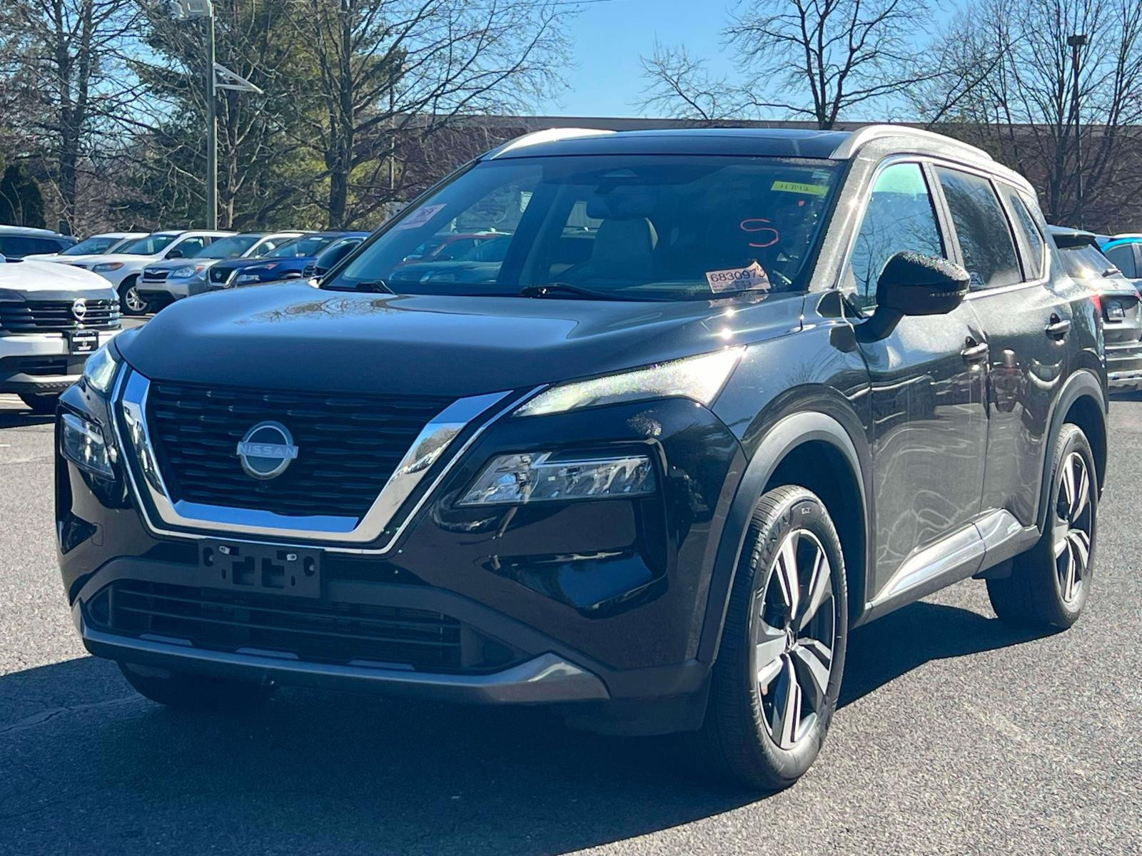 2023 Nissan Rogue Sport Utility 