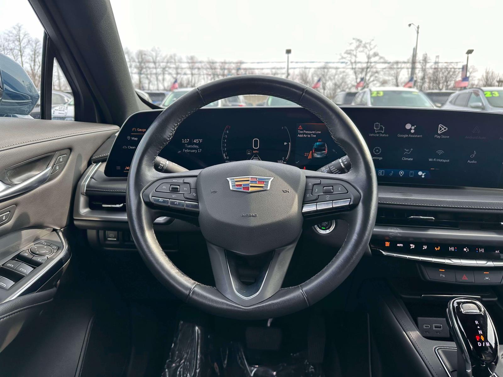2024 Cadillac XT4 Premium Luxury - Photo 13