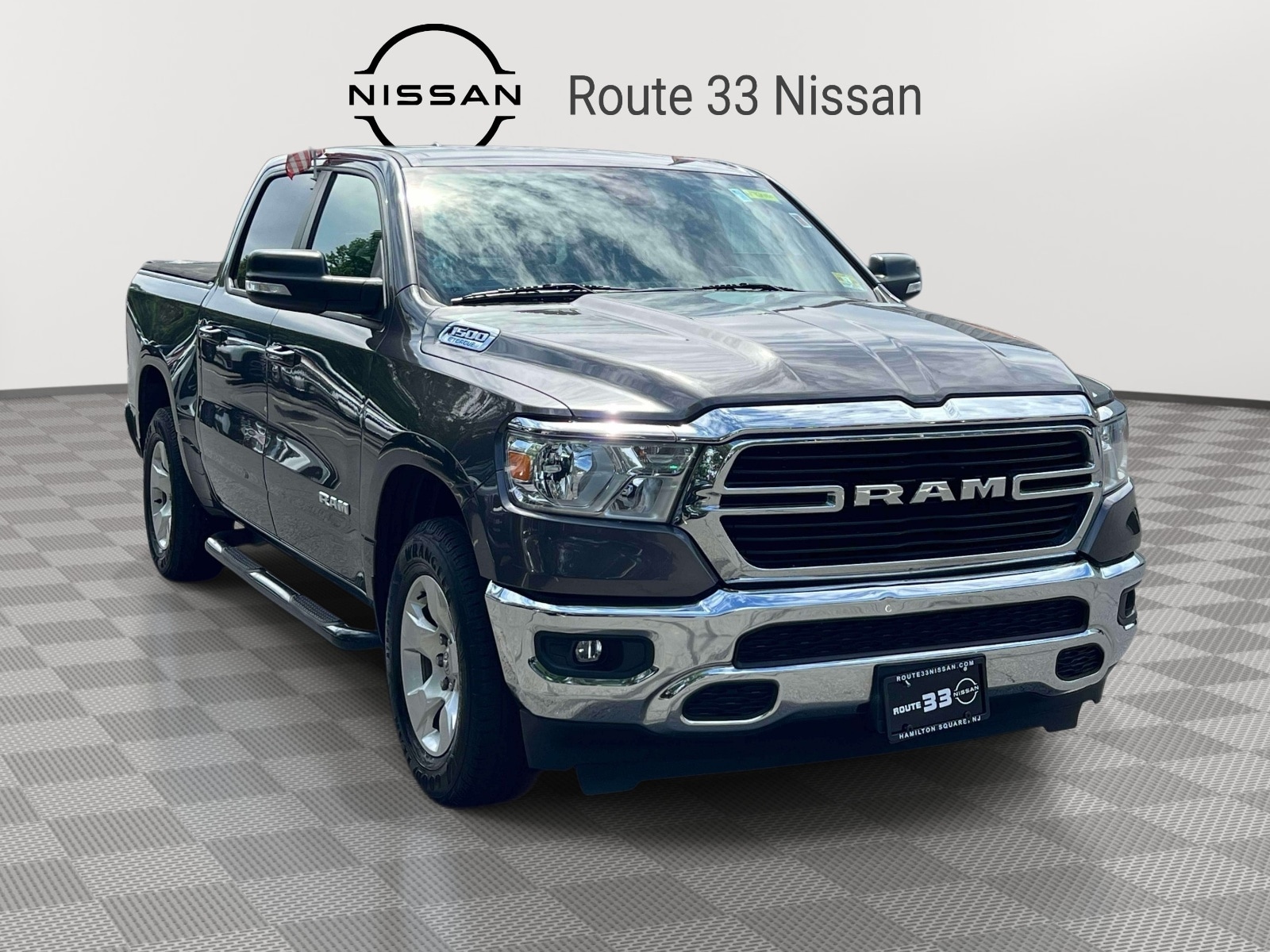 2021 RAM 1500 Big Horn/Lone Star 4x4 Crew Cab 5'7's photo
