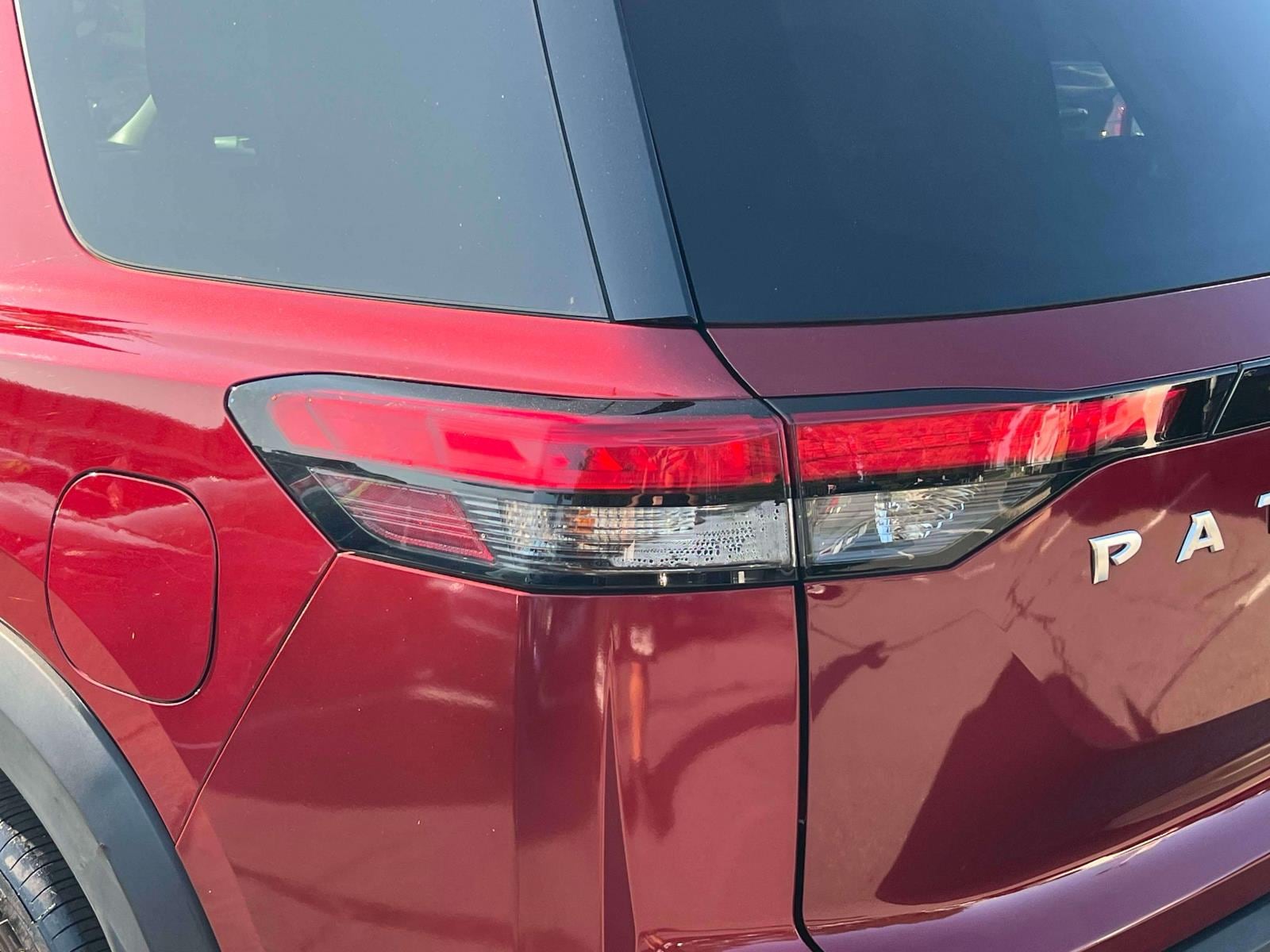 2023 Nissan Pathfinder SV - Photo 8
