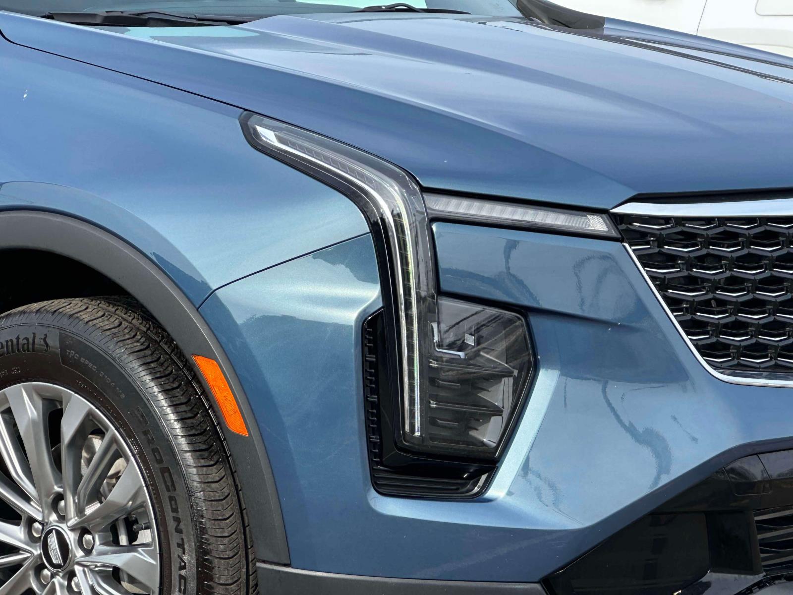 2024 Cadillac XT4 Premium Luxury - Photo 7