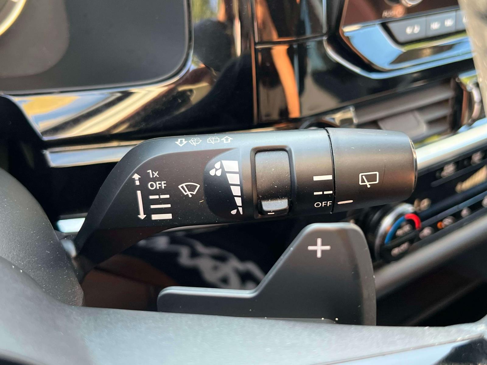 2023 Nissan Pathfinder SV - Photo 14