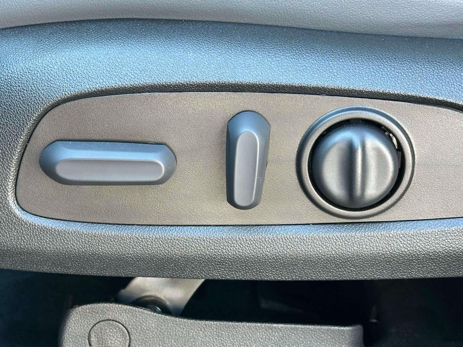 2024 Buick Enclave Essence - Photo 14