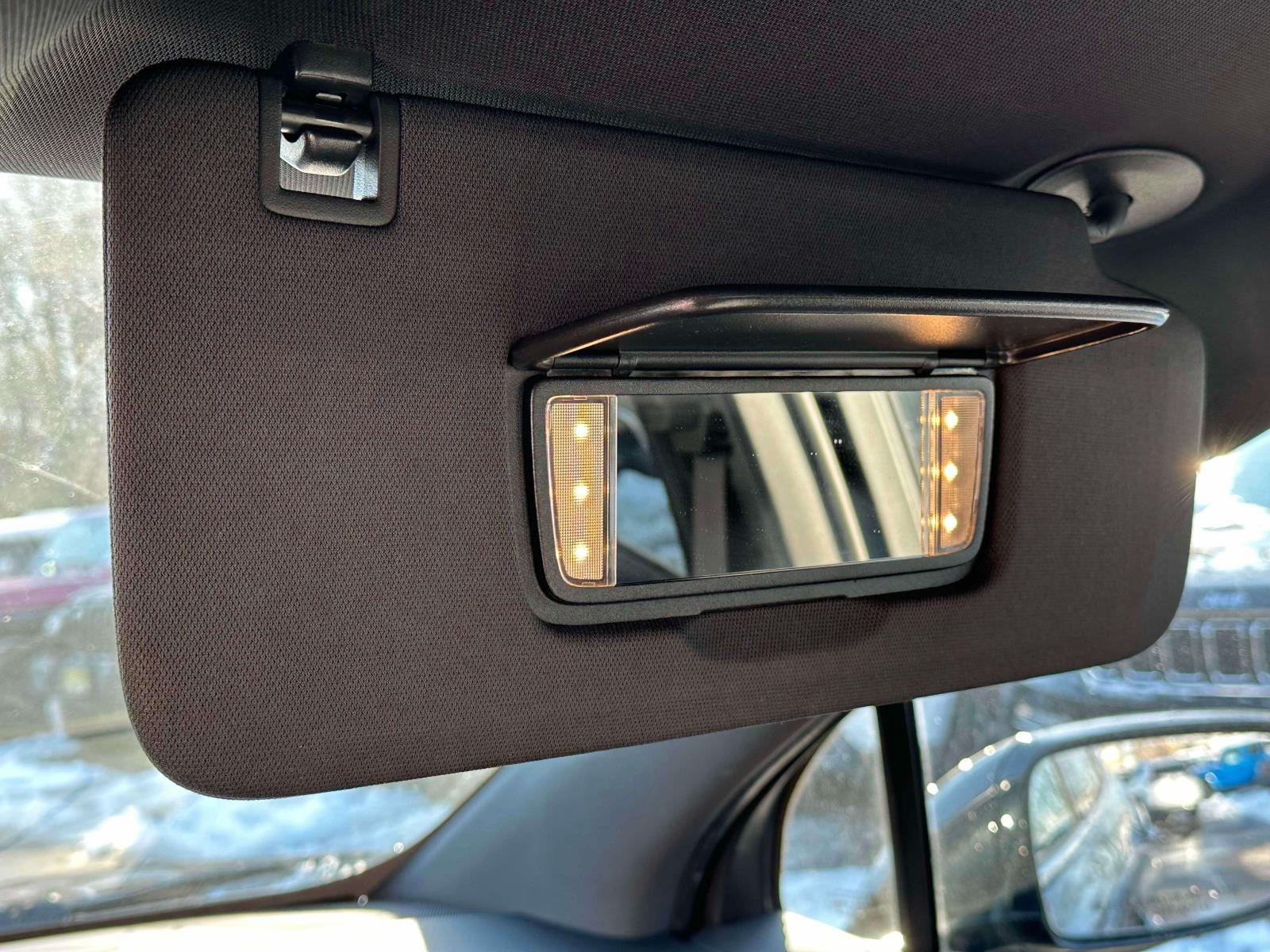 2024 Buick Enclave Essence - Photo 28