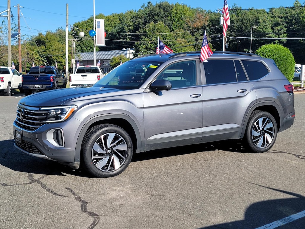 Used 2024 Volkswagen Atlas 2.0T SE w/Technology 4MOTION Sport Utility