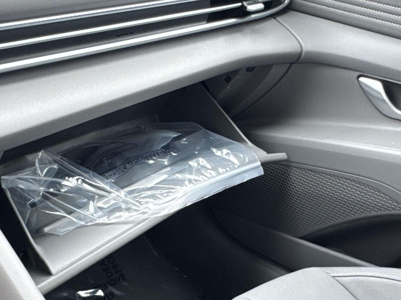 2025 Hyundai Elantra SEL - Photo 13
