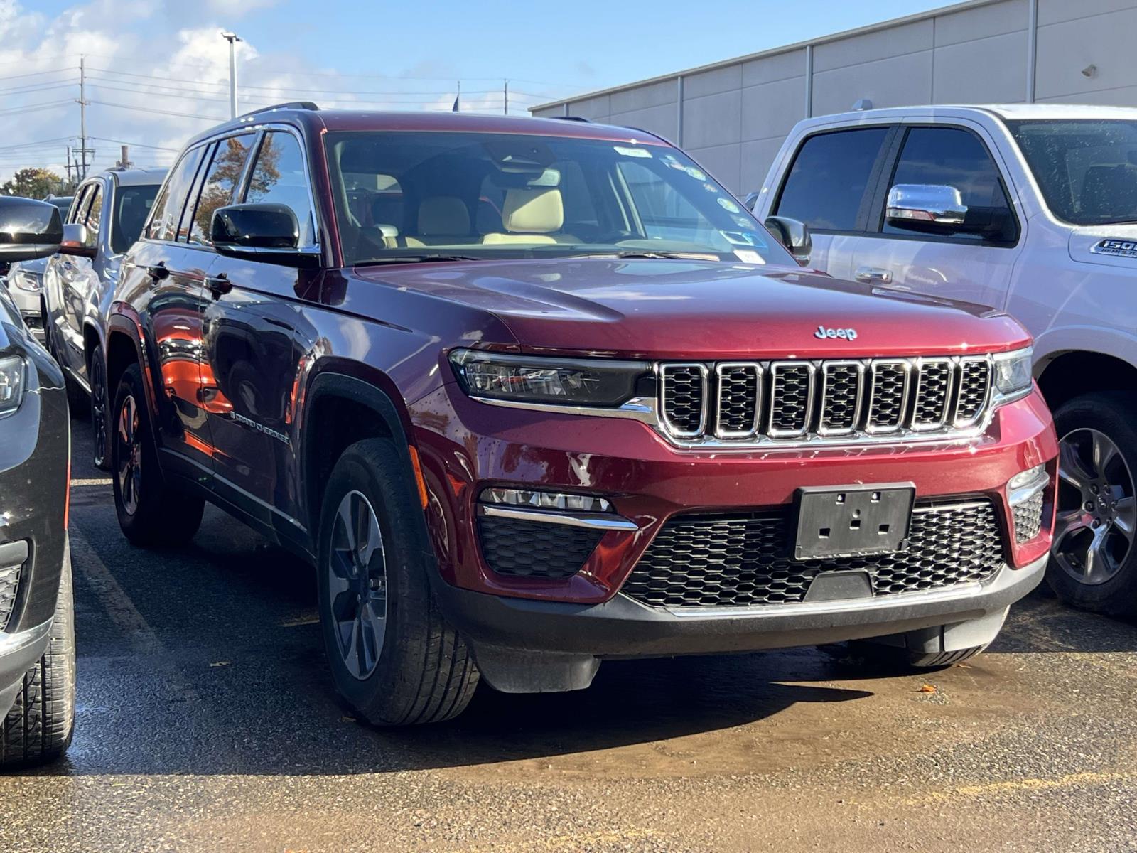 2024 Jeep Grand Cherokee 4xe's photo