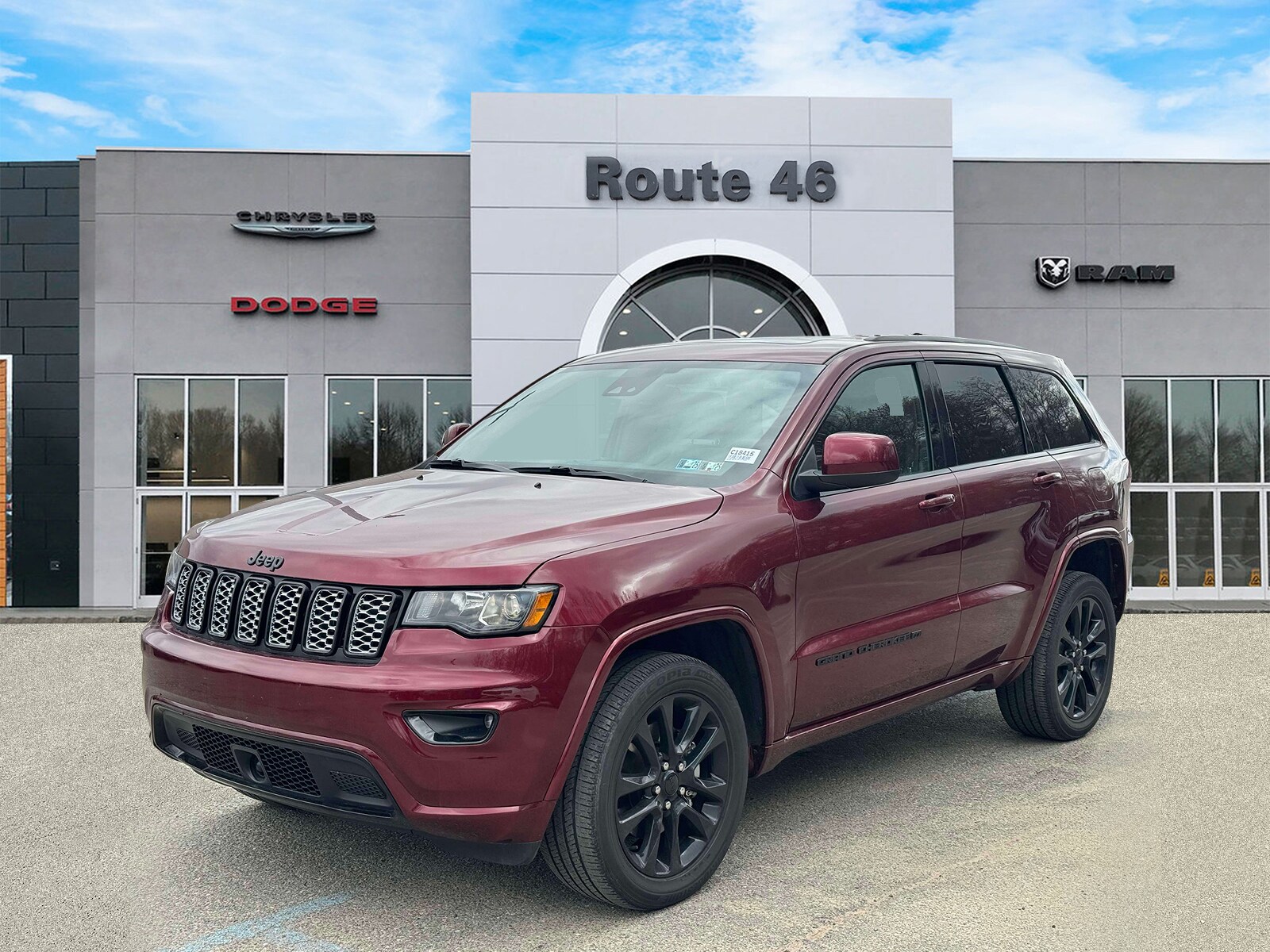 Used 2022 Jeep Grand Cherokee WK Laredo X with VIN 1C4RJFAG1NC147422 for sale in Little Falls, NJ
