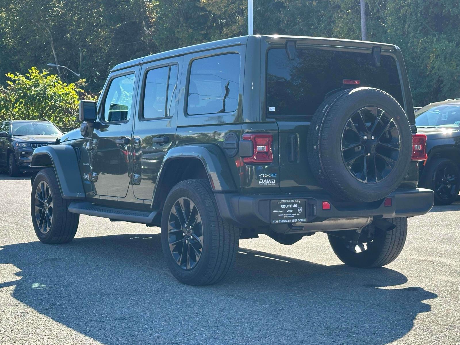 2021 Jeep Wrangler 4xe Unlimited Sahara Sport photo 3