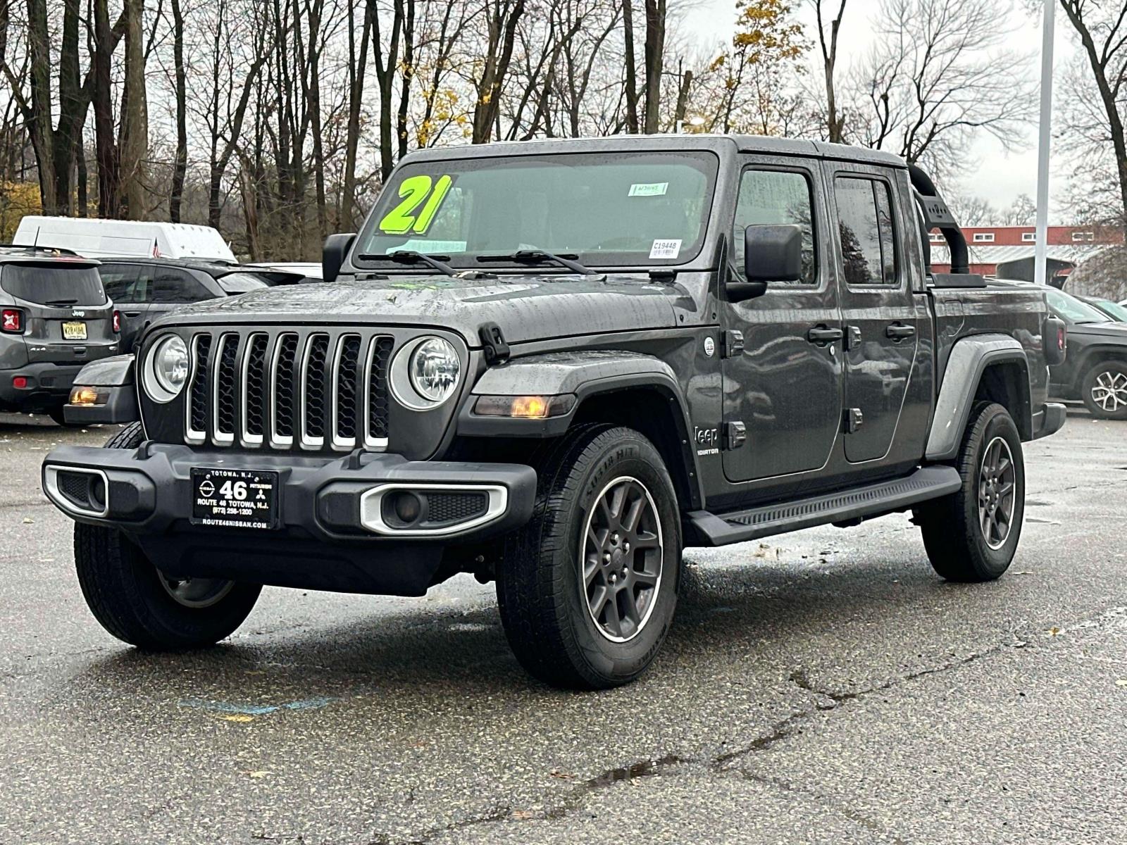 2021 Jeep Gladiator Overland photo 2