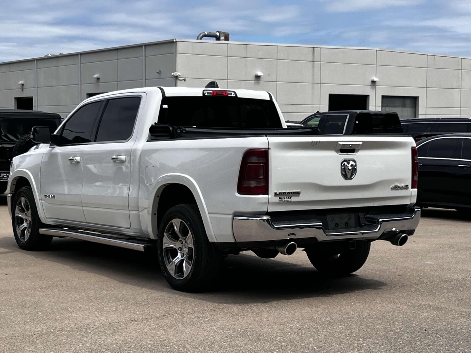 2022 Ram 1500 Laramie photo 3
