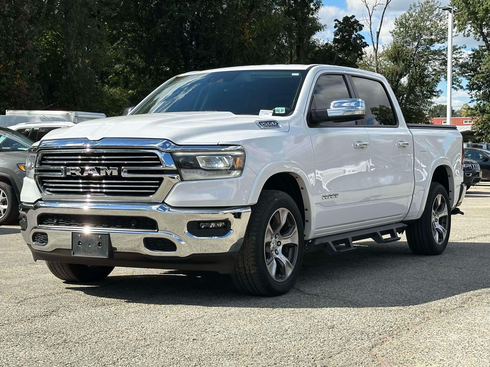 2022 Ram 1500 Laramie photo 2