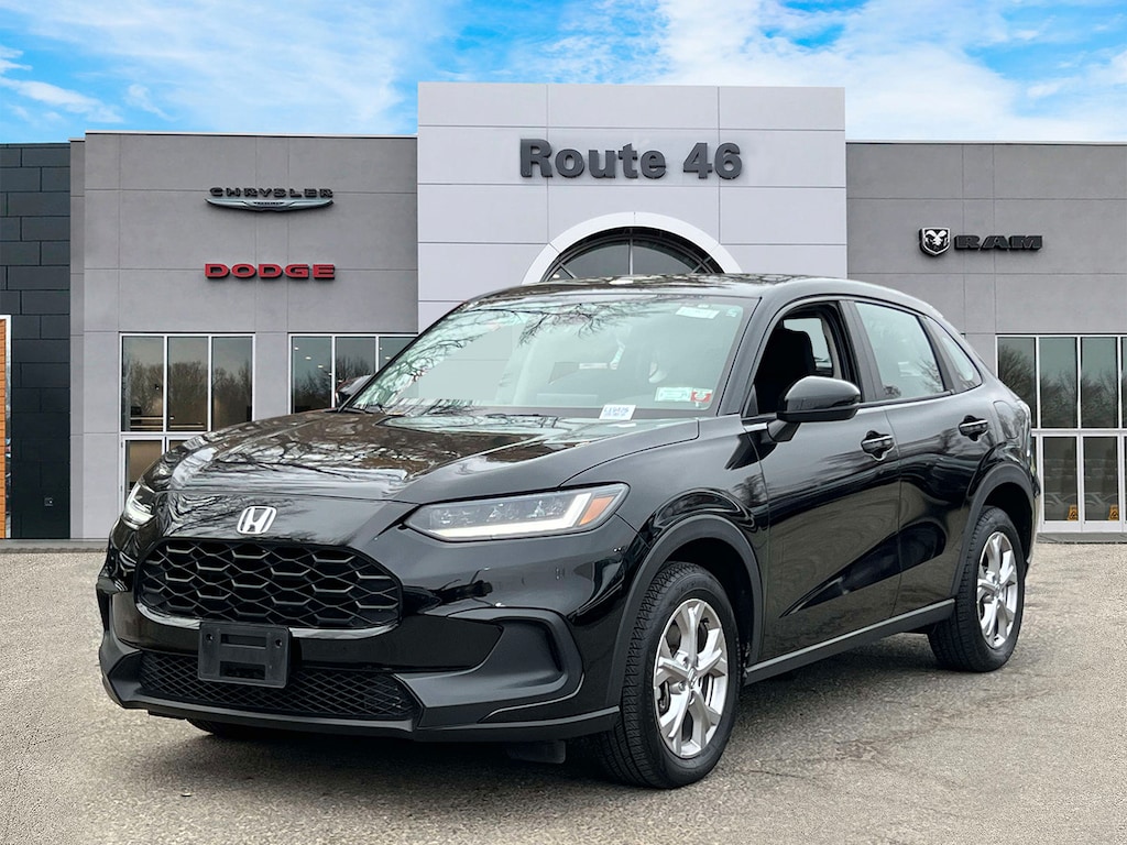 Used 2023 Honda HR-V LX AWD CVT Sport Utility