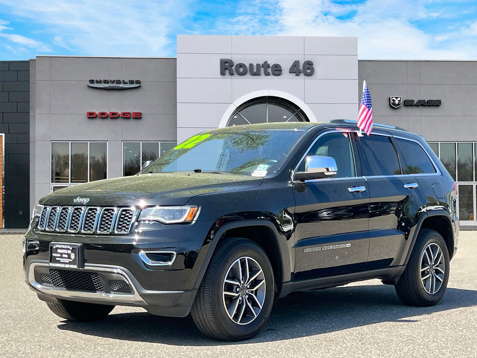 Used 2022 Jeep Grand Cherokee WK Limited with VIN 1C4RJFBGXNC141178 for sale in Little Falls, NJ