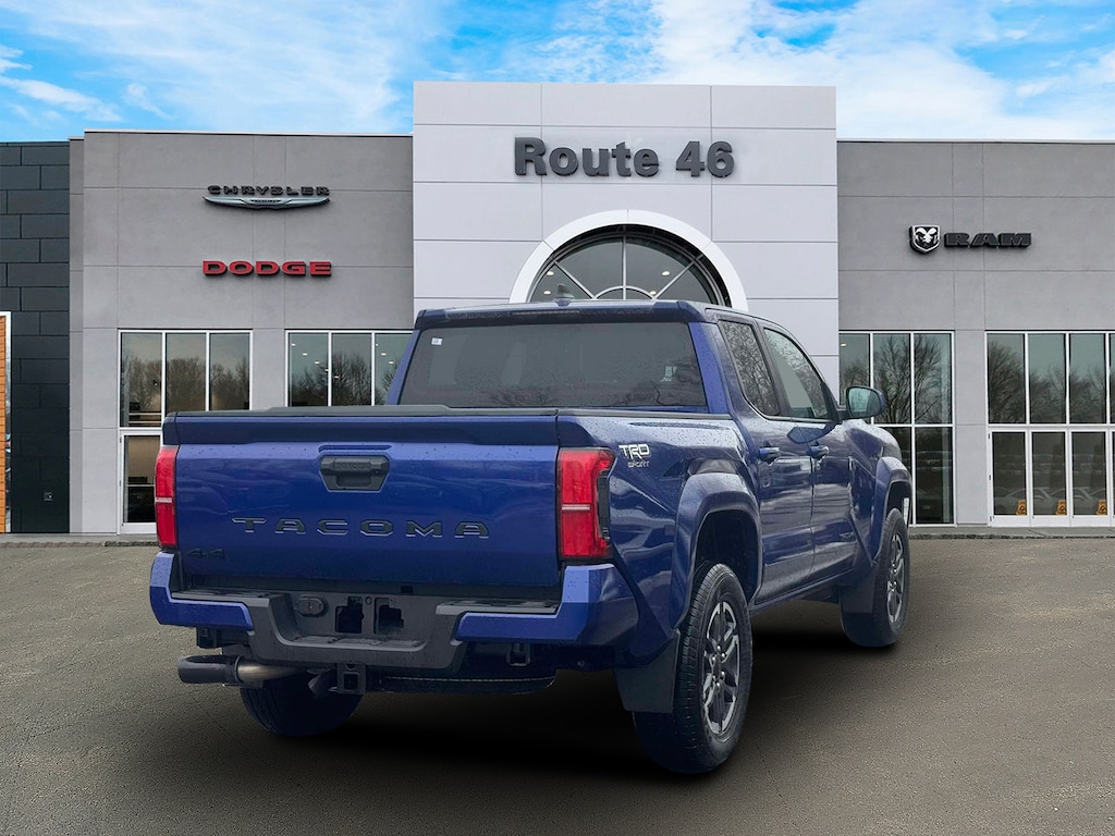 Used 2024 Toyota Tacoma 4WD TRD Sport Double Cab 5 Bed MT (Natl) Crew Cab Pickup