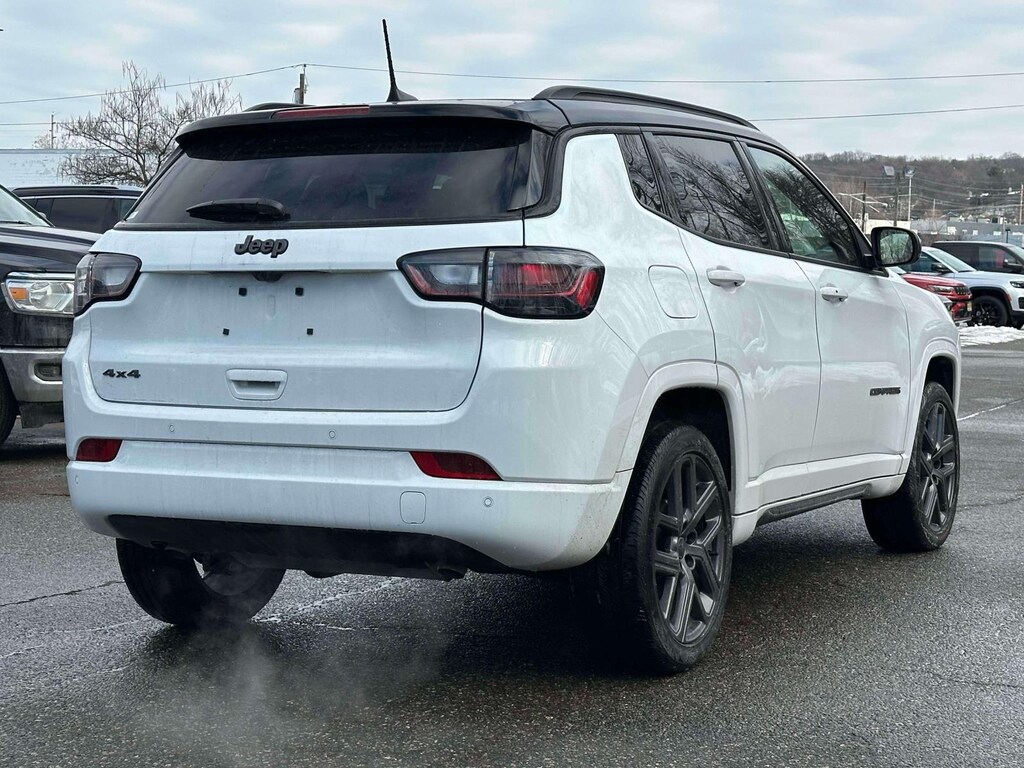 Used 2025 Jeep Compass Limited 4x4 Sport Utility