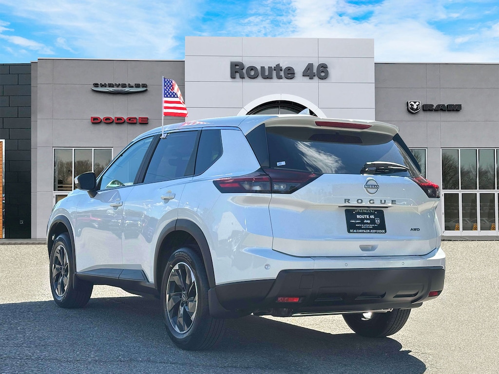Used 2026 Nissan Rogue AWD SV Sport Utility