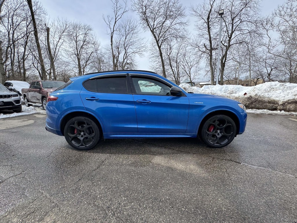 Used 2023 Alfa Romeo Stelvio Veloce AWD Sport Utility